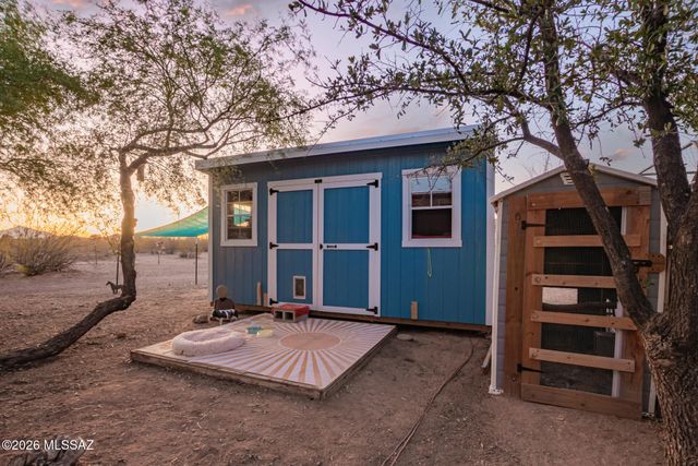 17690 W Lickskillet Lane, Marana, AZ 85653