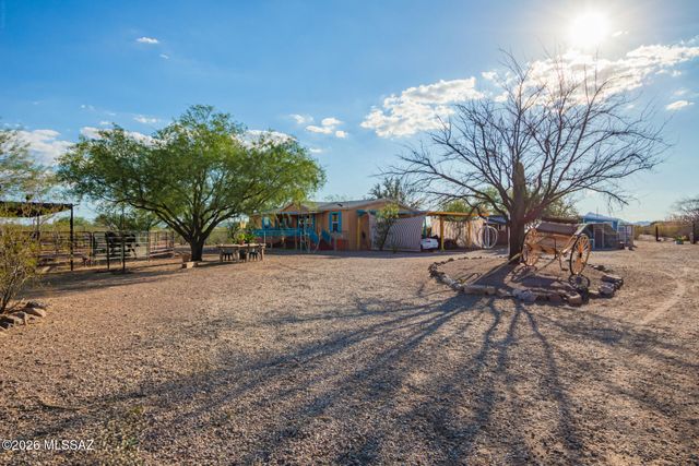 17690 W Lickskillet Lane, Marana, AZ 85653