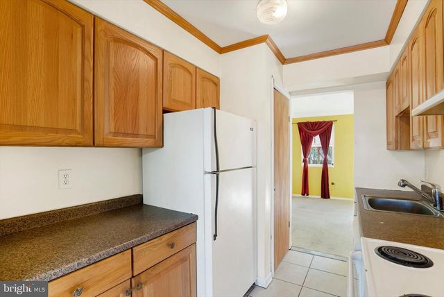 17413 HOSKINSON RD, Poolesville, MD 20837