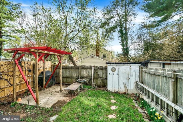 17413 HOSKINSON RD, Poolesville, MD 20837