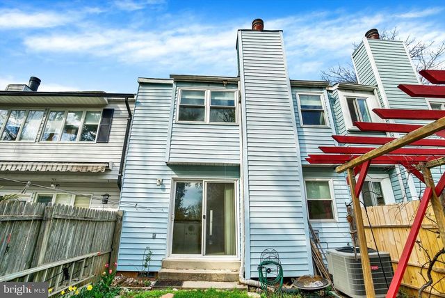 17413 HOSKINSON RD, Poolesville, MD 20837