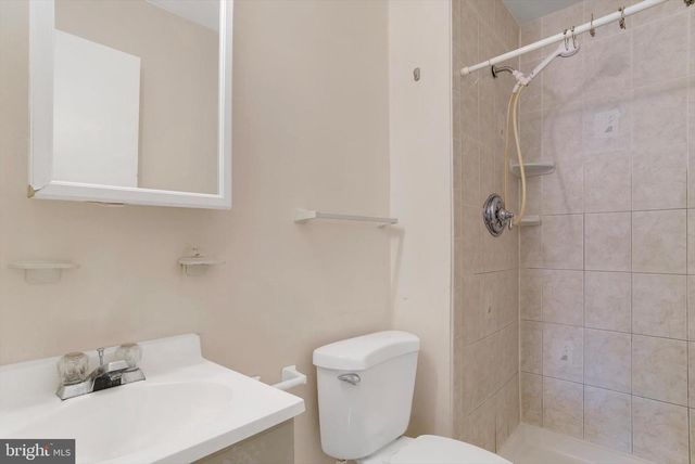 17413 HOSKINSON RD, Poolesville, MD 20837
