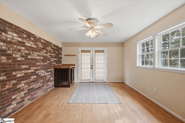 449 Liberty Highway, Liberty, SC 29657