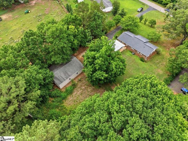 449 Liberty Highway, Liberty, SC 29657