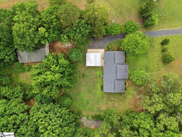 449 Liberty Highway, Liberty, SC 29657