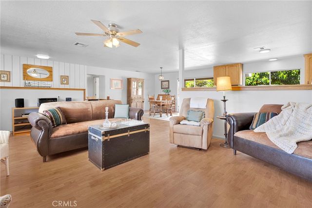 14204 Crow Road, Apple Valley, CA 92307