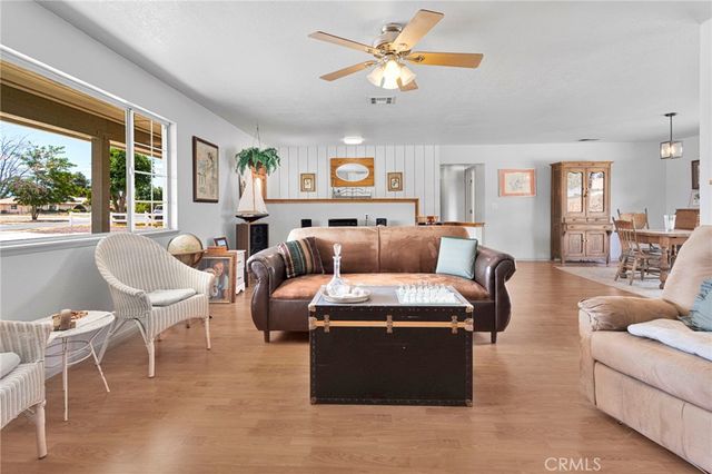 14204 Crow Road, Apple Valley, CA 92307