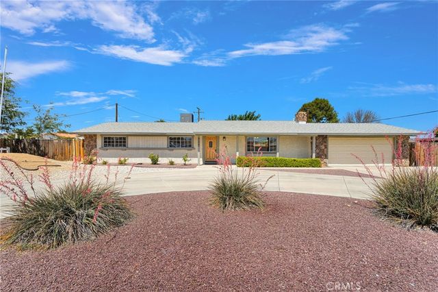 14204 Crow Road, Apple Valley, CA 92307