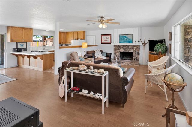 14204 Crow Road, Apple Valley, CA 92307