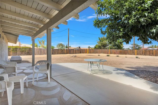 14204 Crow Road, Apple Valley, CA 92307