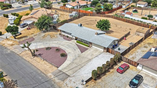 14204 Crow Road, Apple Valley, CA 92307