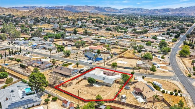 14204 Crow Road, Apple Valley, CA 92307
