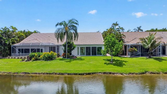4634 Carlton Golf Drive, Lake Worth, FL 33449