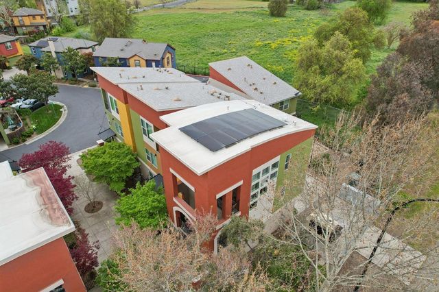 785 Gallium Ct, West Sacramento, CA 95691