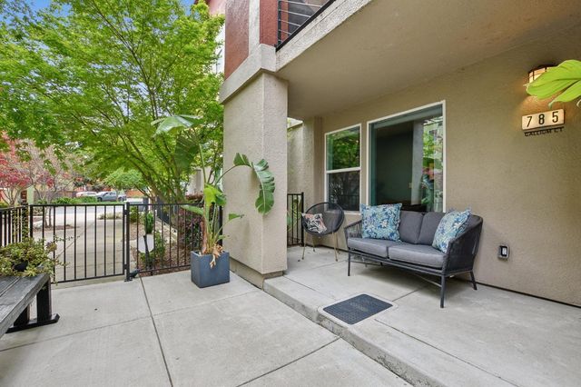 785 Gallium Ct, West Sacramento, CA 95691