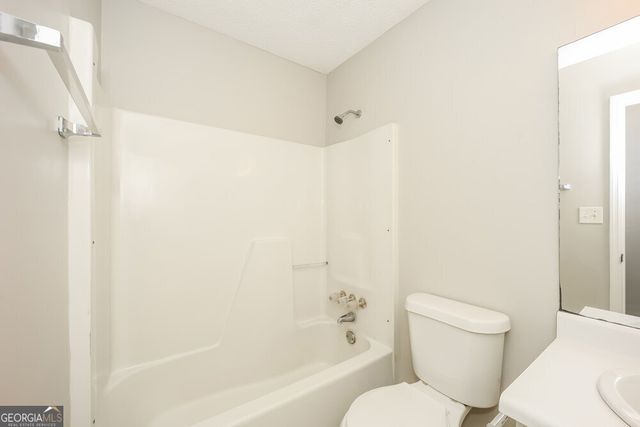 10 General Longstreet Line, Newnan, GA 30265