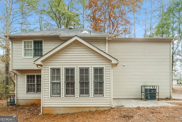 10 General Longstreet Line, Newnan, GA 30265