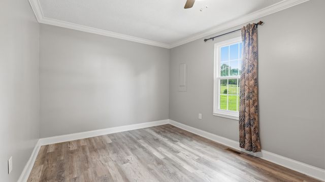 840 Crawford Ln, Belvidere, TN 37306