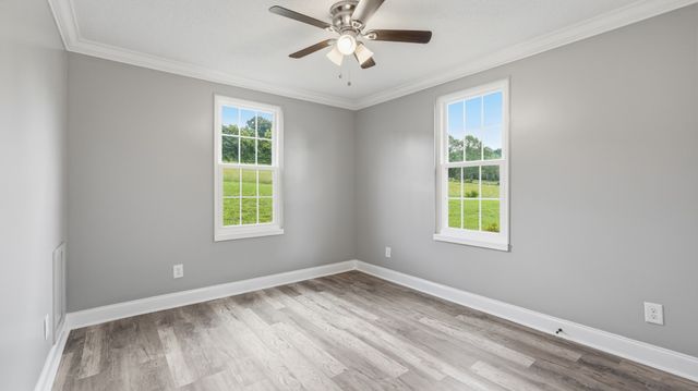 840 Crawford Ln, Belvidere, TN 37306