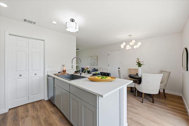 5700 Perrin Street, The Colony, TX 75056