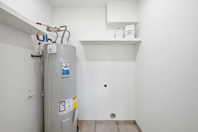 5700 Perrin Street, The Colony, TX 75056