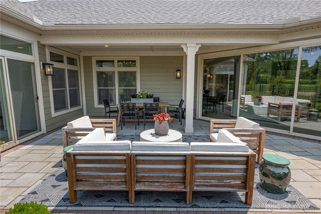 1464 Triple Crown Way, Beavercreek Twp, OH 45385