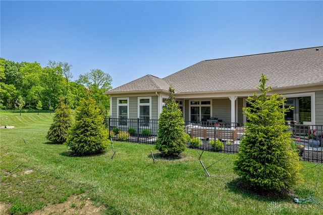 1464 Triple Crown Way, Beavercreek Twp, OH 45385