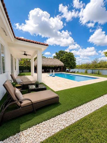 1437 SE 22nd Lane, Homestead, FL 33035