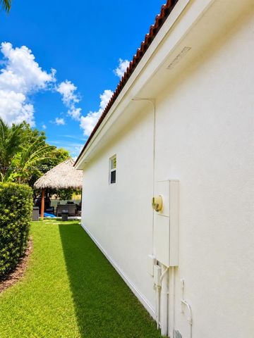 1437 SE 22nd Lane, Homestead, FL 33035