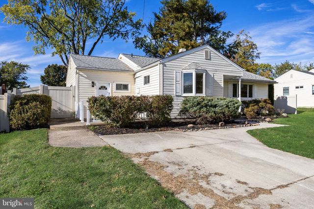 109 WINESAP RD, Cherry Hill, NJ 08003