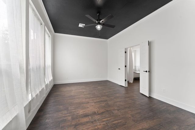 168 Bristol Bend Circle, The Woodlands, TX 77382