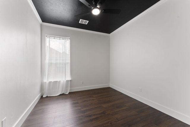 168 Bristol Bend Circle, The Woodlands, TX 77382