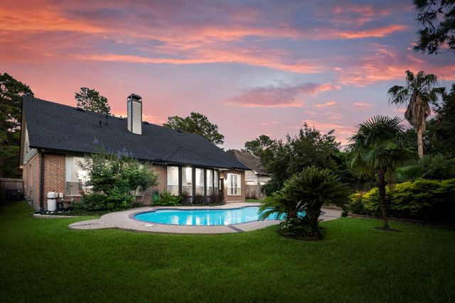 168 Bristol Bend Circle, The Woodlands, TX 77382