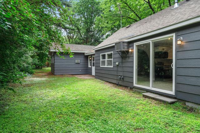 8241 Eastwood Road, Saint Paul, MN 55112