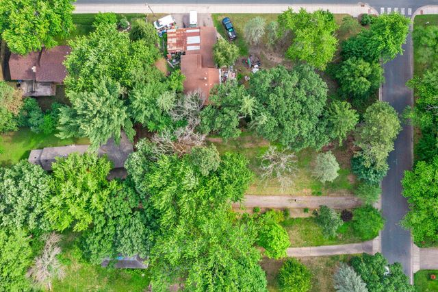 8241 Eastwood Road, Saint Paul, MN 55112
