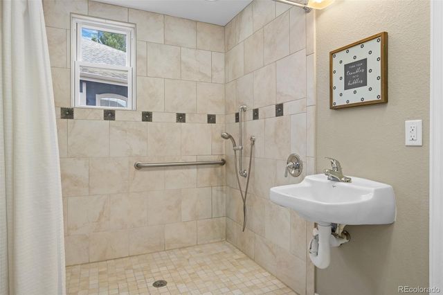 65 Sylvestor Place, Highlands Ranch, CO 80129