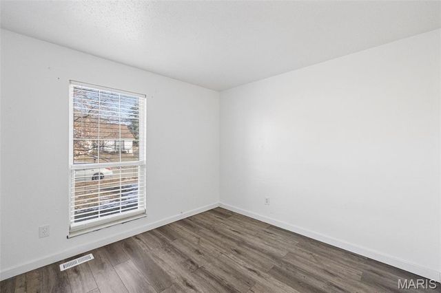 548 Rancho Lane, St Louis, MO 63031