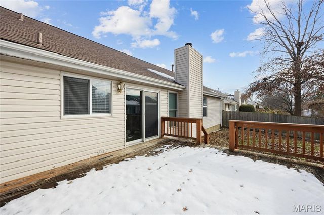 548 Rancho Lane, St Louis, MO 63031