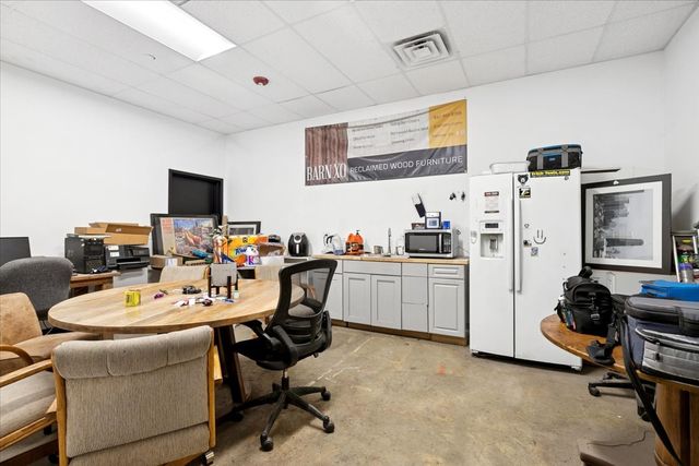 800 E US Highway 45, Mundelein, IL 60060