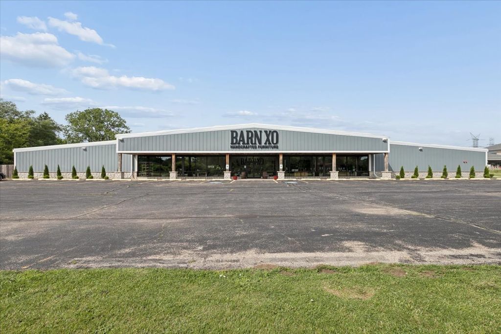 800 E US Highway 45, Mundelein, IL 60060