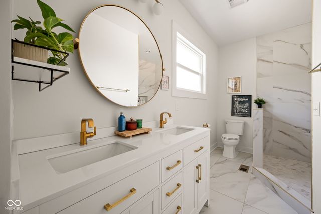 2922 Central Avenue, Indianapolis, IN 46205