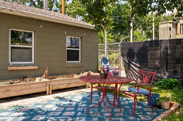 2922 Central Avenue, Indianapolis, IN 46205