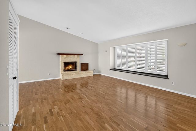 3729 E NAMBE Court, Phoenix, AZ 85044