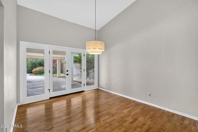 3729 E NAMBE Court, Phoenix, AZ 85044