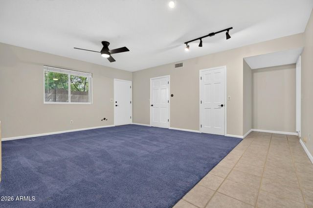 3729 E NAMBE Court, Phoenix, AZ 85044