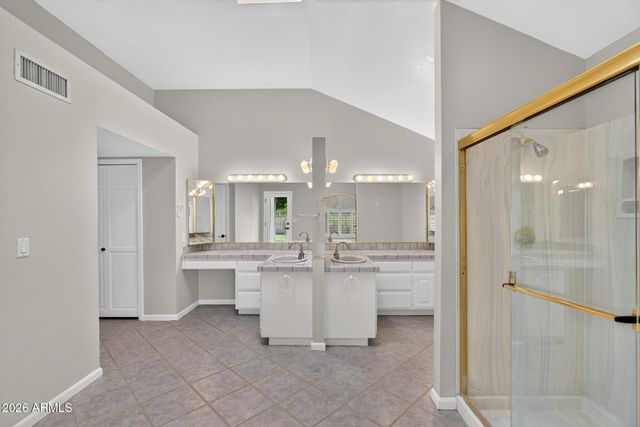 3729 E NAMBE Court, Phoenix, AZ 85044
