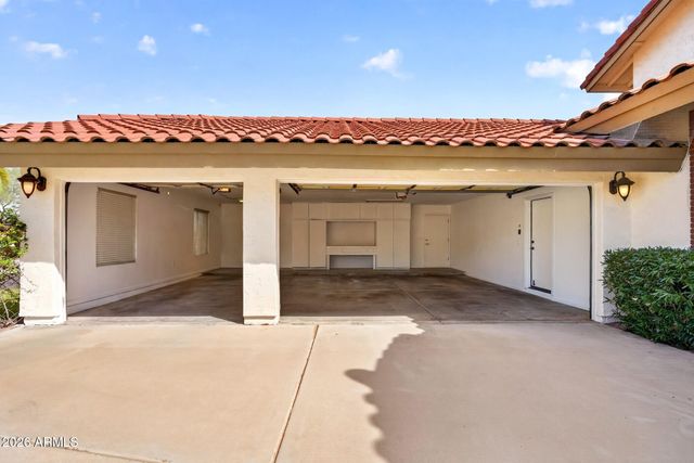 3729 E NAMBE Court, Phoenix, AZ 85044