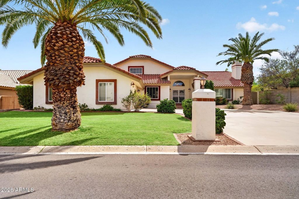 3729 E NAMBE Court, Phoenix, AZ 85044 — photo 2