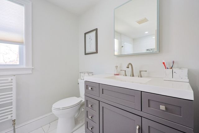 241 Purchase St, Milford, MA 01757