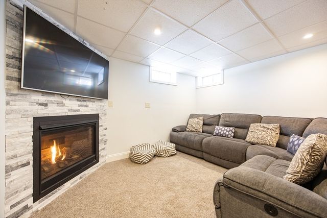 241 Purchase St, Milford, MA 01757